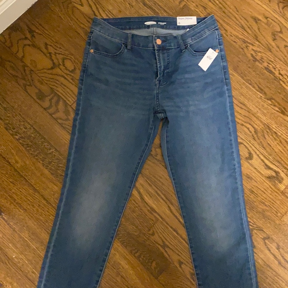 NWT! Old navy super skinny jeans